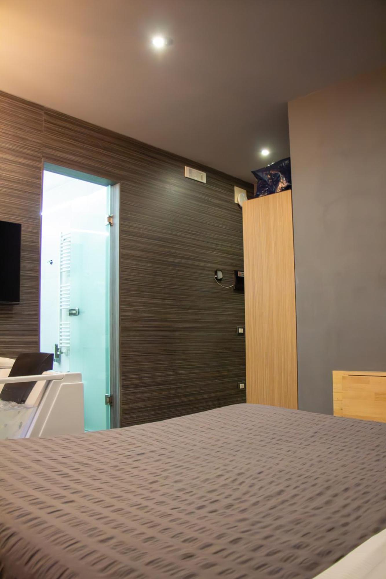 Hotel Beb Umberto I Napoli Exterior foto
